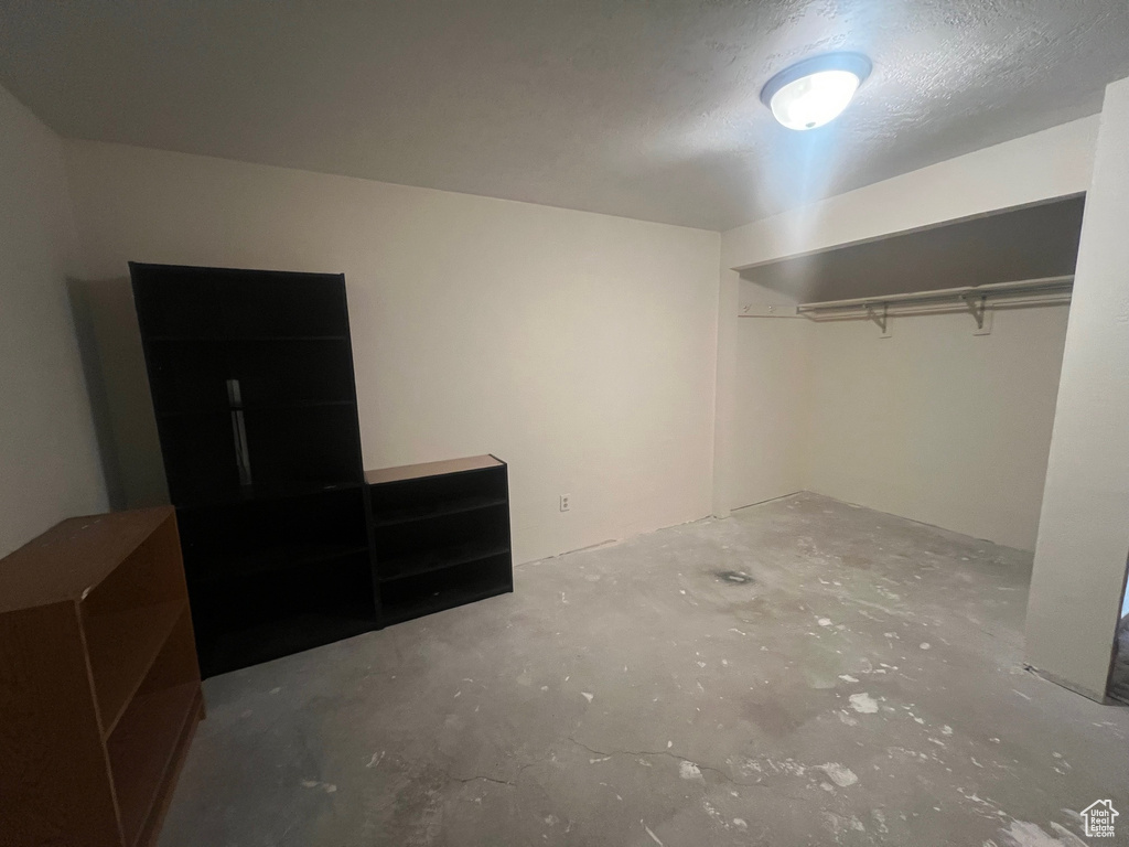 Photo 24 for MLS #2119285 at 819 Castle Gate Cir
