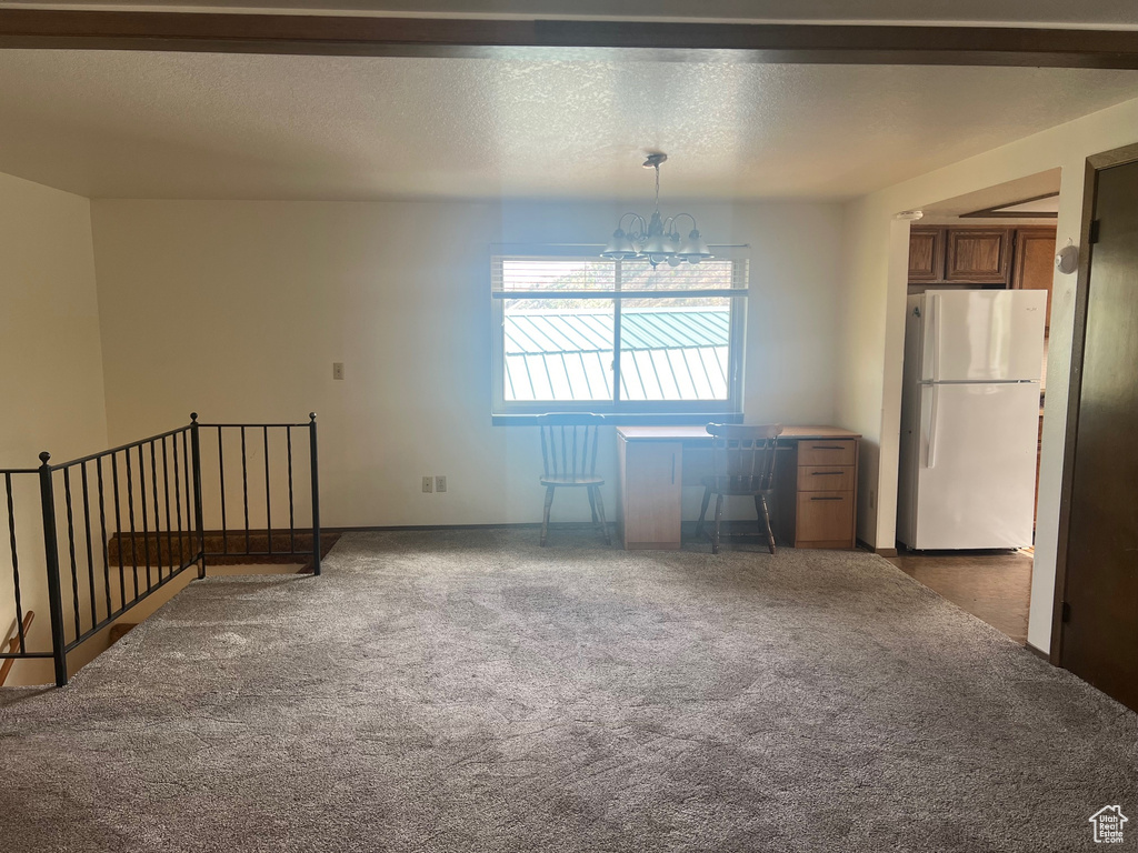 Photo 4 for MLS #2119285 at 819 Castle Gate Cir