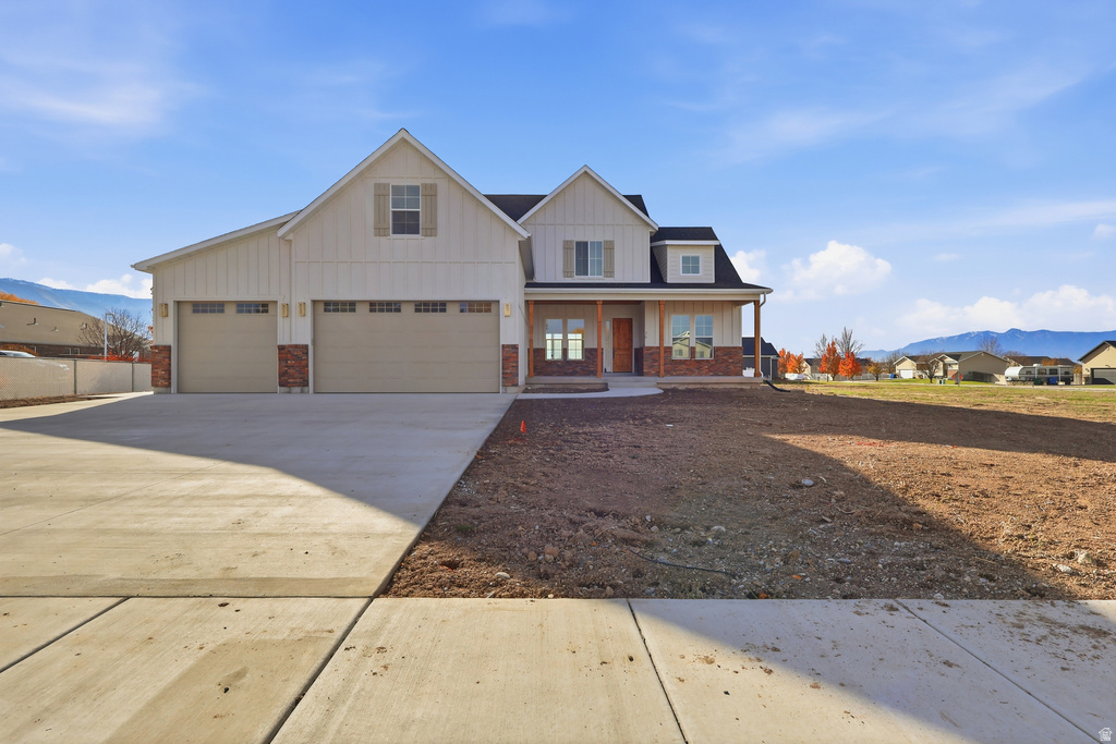 76 W 200 S Hyde Park, UT 84318