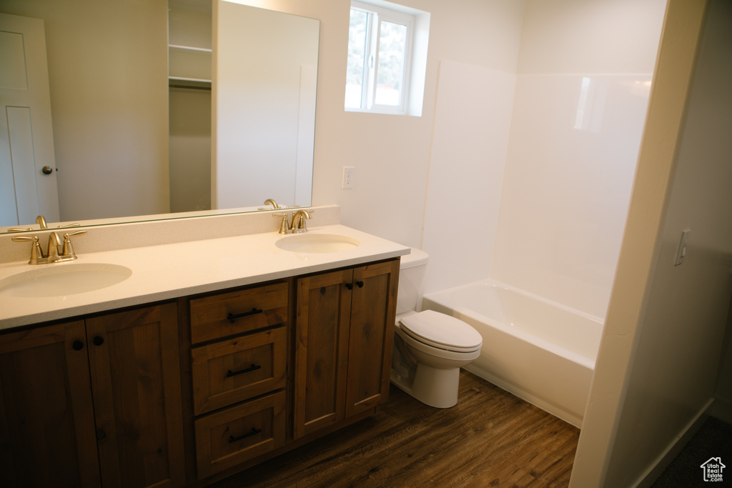Photo 13 for MLS #2119298 at 38 E 300 South