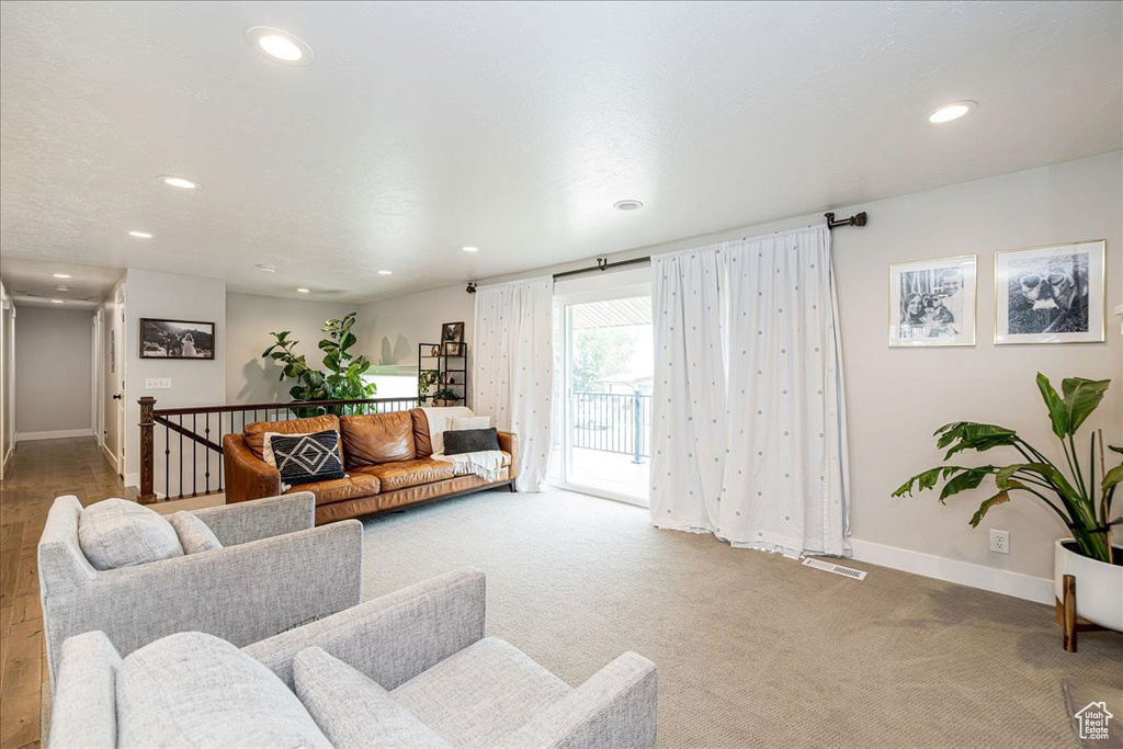 Photo 12 for MLS #2119299 at 1060 N Kingswood Rd