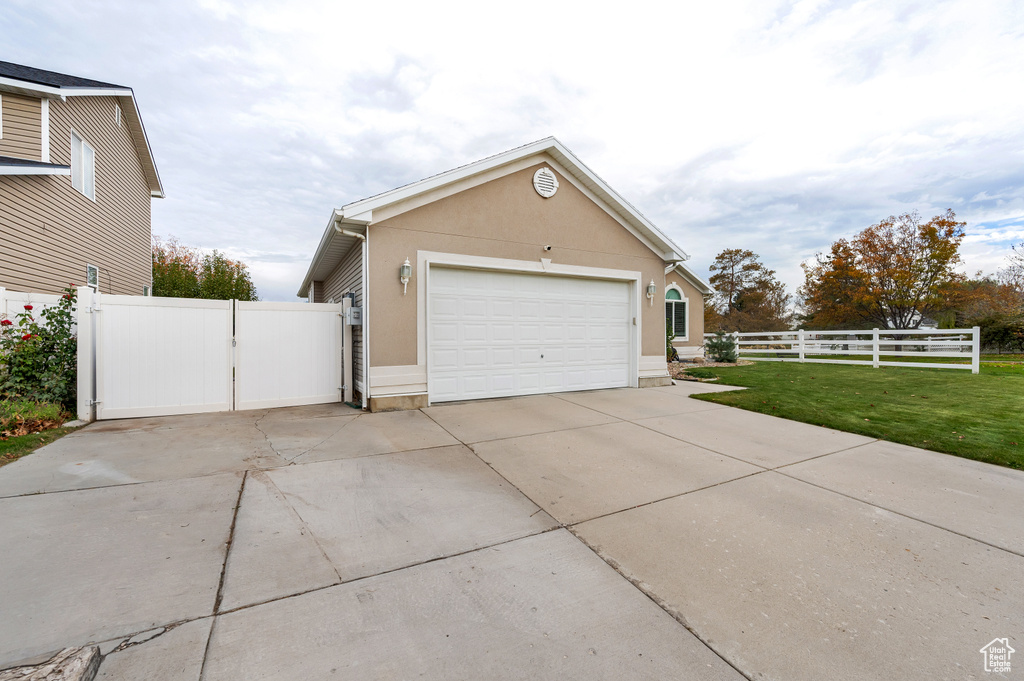 Photo 42 for MLS #2119311 at 13519 S Fragrant Ln