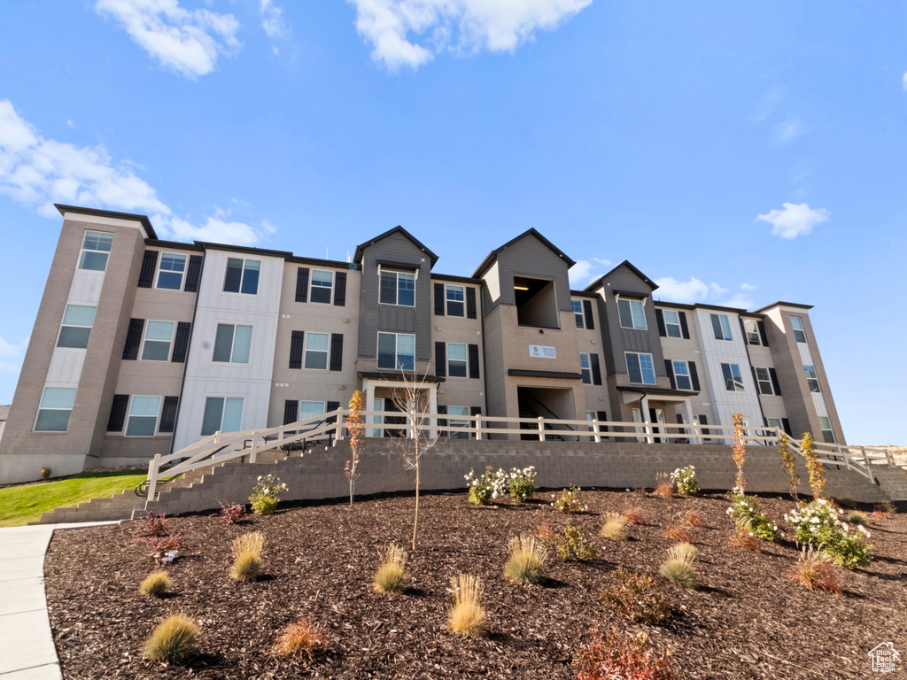 782 N PRATT LN #S202 Saratoga Springs, UT 84045