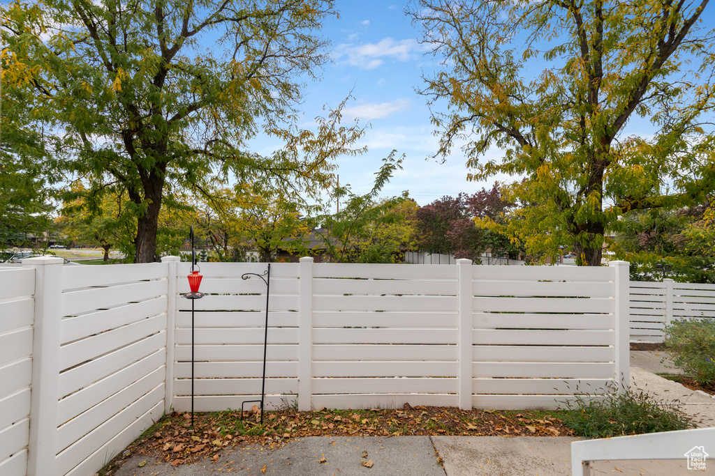 937 E ESSEX COURT WAY #3 Midvale, UT 84047