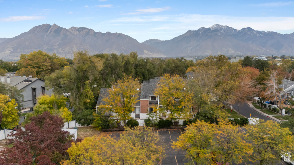 937 E ESSEX COURT WAY #3 Midvale, UT 84047