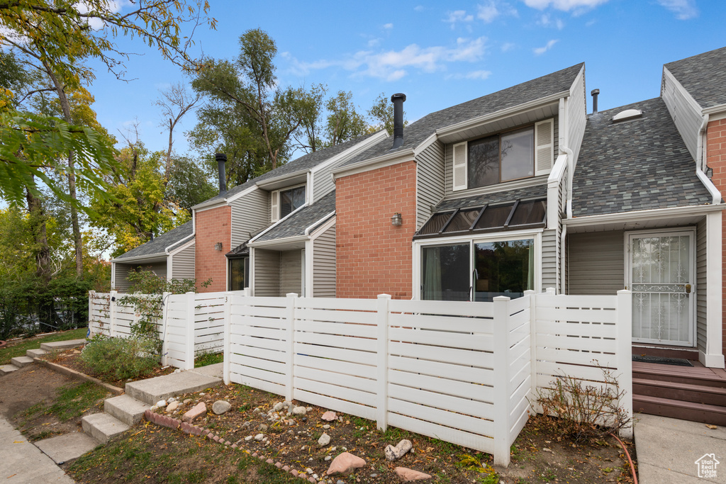 937 E ESSEX COURT WAY #3 Midvale, UT 84047