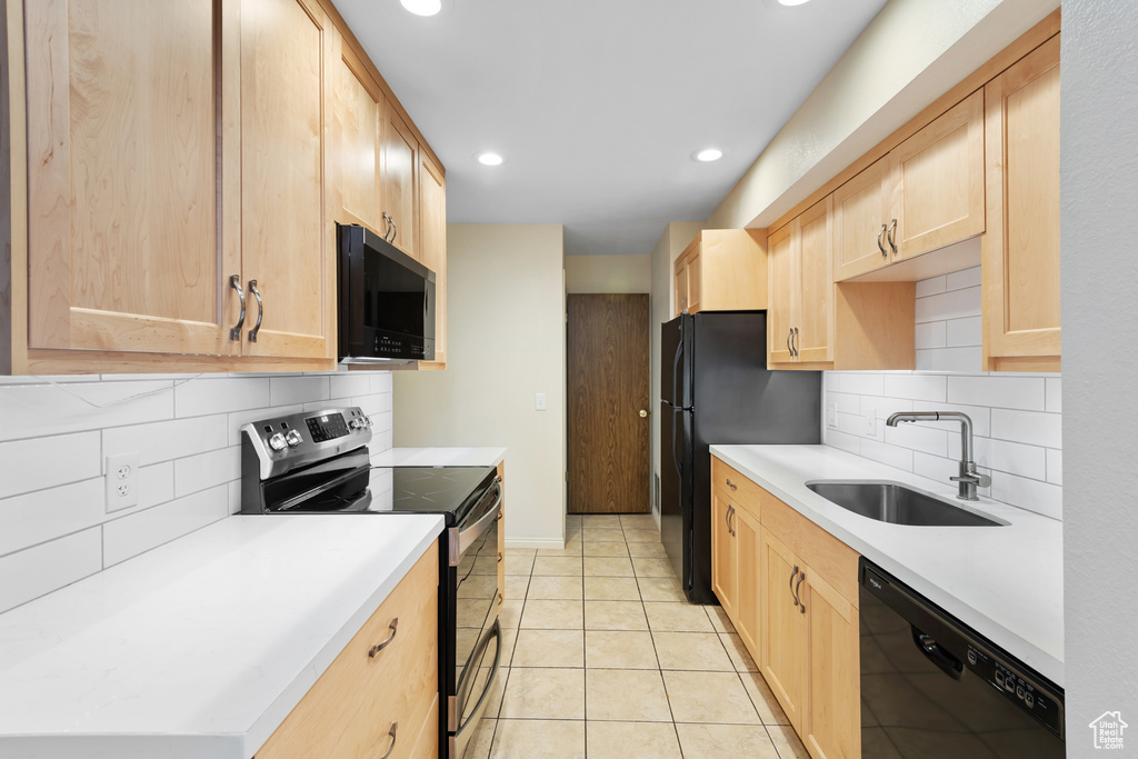 937 E ESSEX COURT WAY #3 Midvale, UT 84047