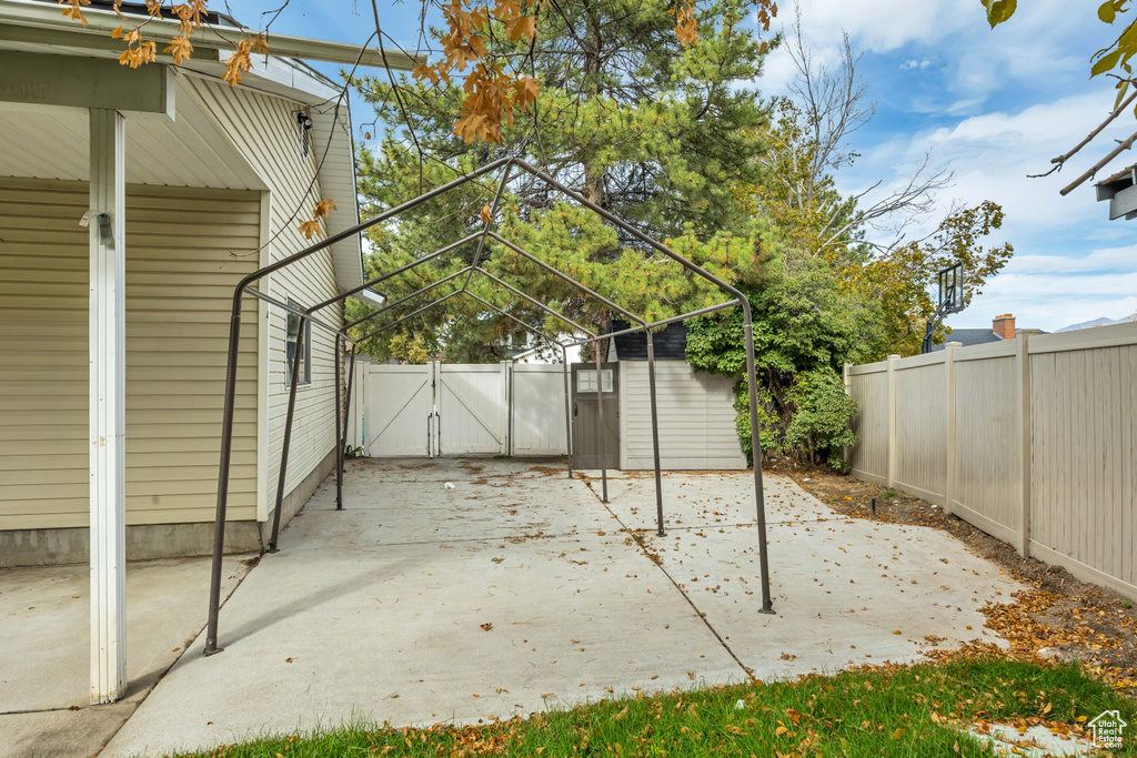 1492 E SANDY HILLS DR Sandy, UT 84093