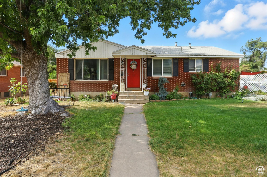 186 SYCAMORE CIR Clearfield, UT 84015