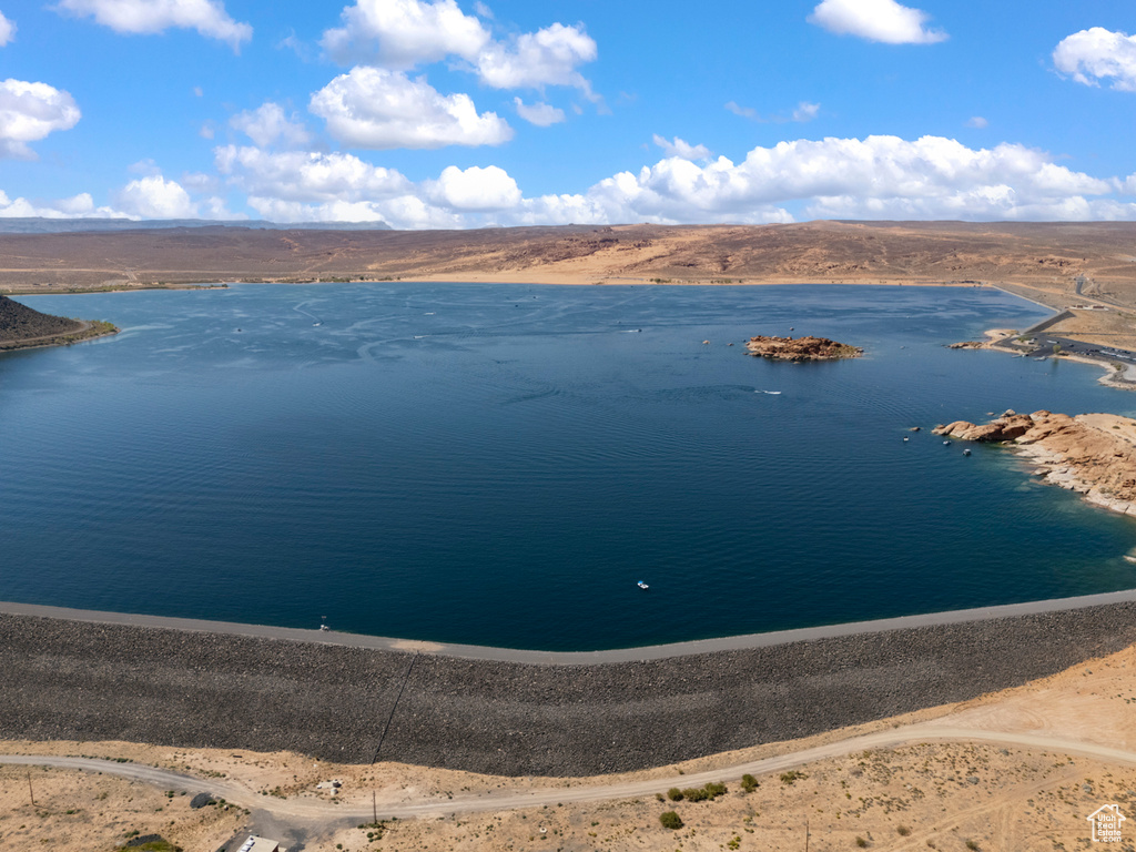 2393 S 3330 W Hurricane, UT 84737