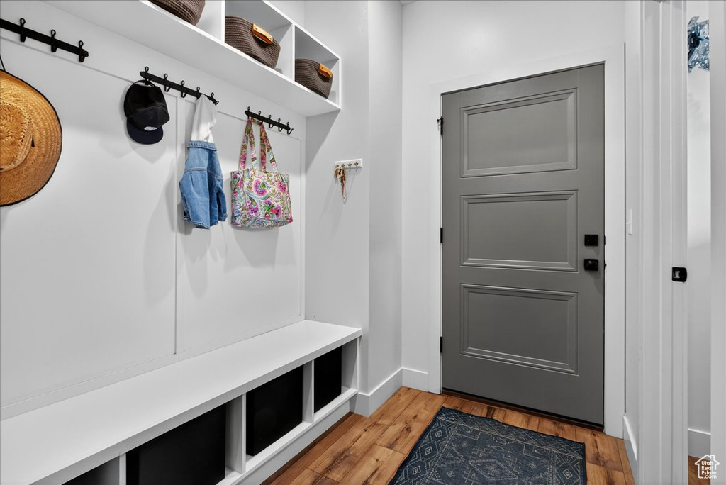 354 E 8620 S Sandy, UT 84070