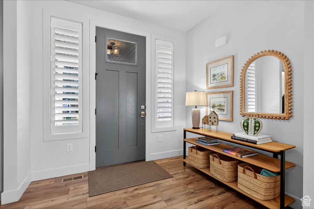 354 E 8620 S Sandy, UT 84070