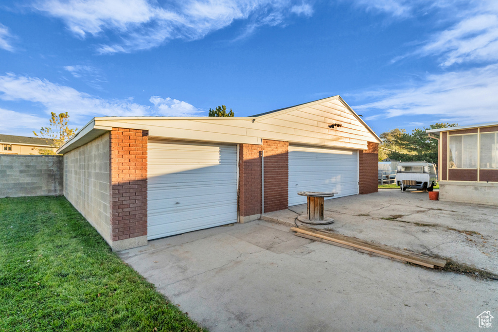 Photo 3 for MLS #2119355 at 2106 W 13220 South