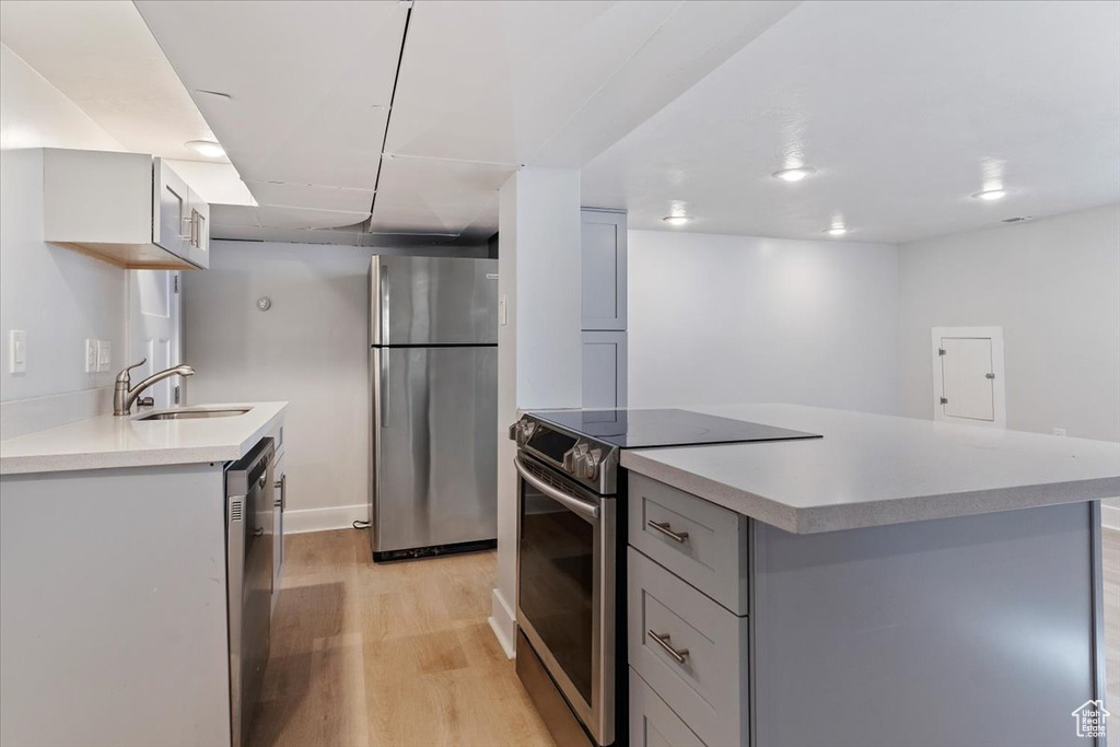 3176 S 1885 E Salt Lake City, UT 84106