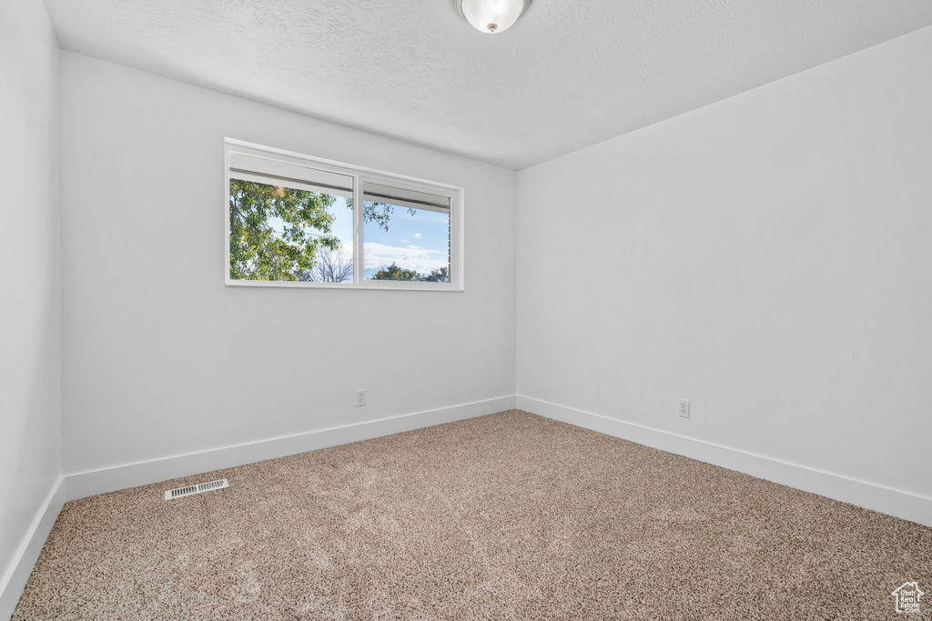 Photo 8 for MLS #2119365 at 6894 S 3420 West
