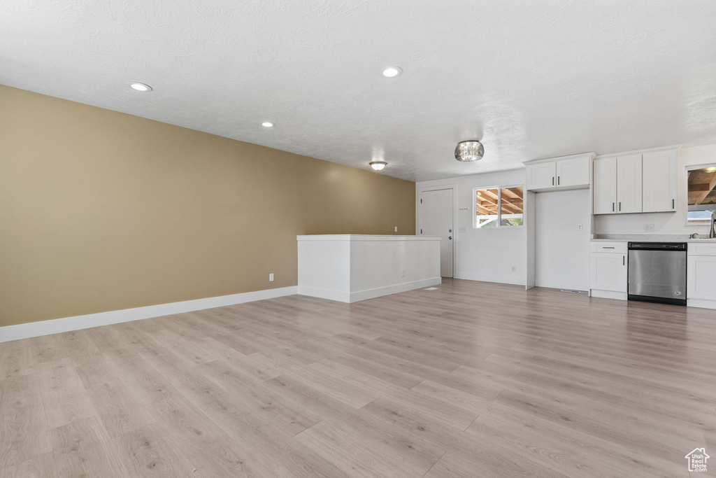 Photo 3 for MLS #2119365 at 6894 S 3420 West