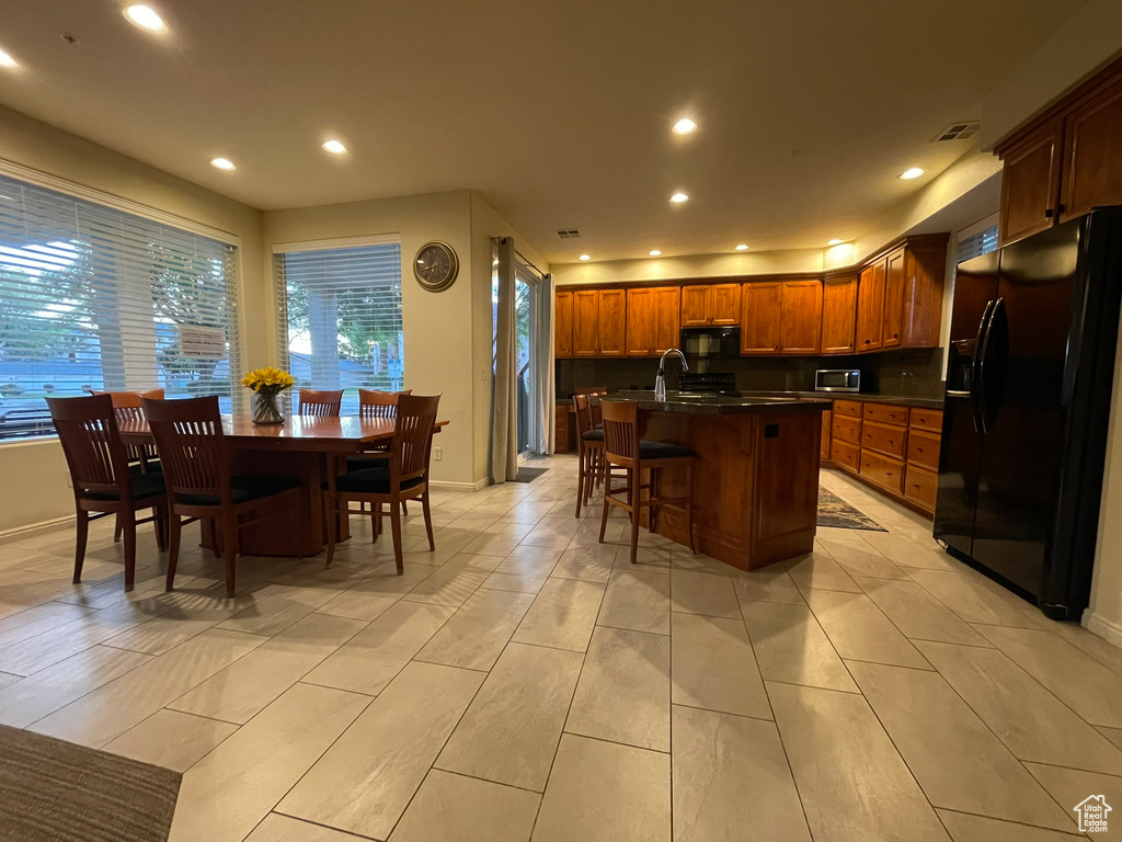 Photo 5 for MLS #2119368 at 1845 W Canyon View Dr #1705
