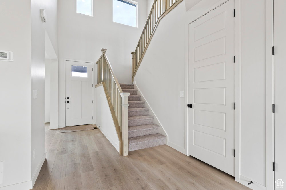Photo 6 for MLS #2119369 at 1340 E Hollyhock Way