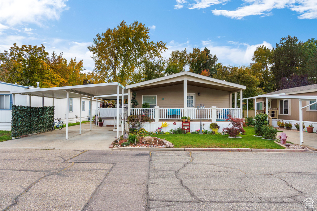 975 E 6600 S #18 Uintah, UT 84405