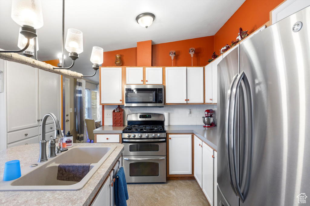 975 E 6600 S #18 Uintah, UT 84405