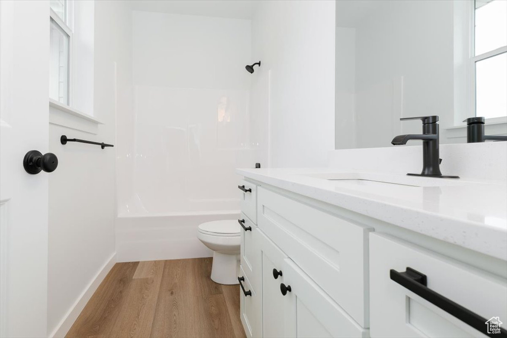 195 W 300 N Logan, UT 84321