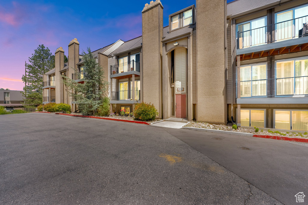 Photo 13 for MLS #2119375 at 5323 S 560 East #D