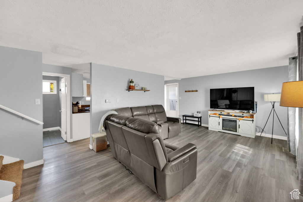 Photo 6 for MLS #2119377 at 1992 W Afton Cir