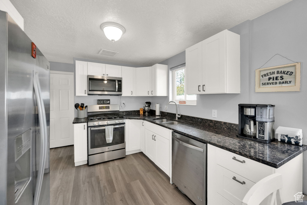 Photo 8 for MLS #2119377 at 1992 W Afton Cir