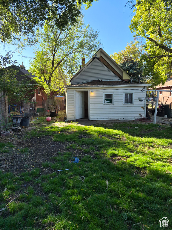 2218 MONROE BLVD Ogden, UT 84401