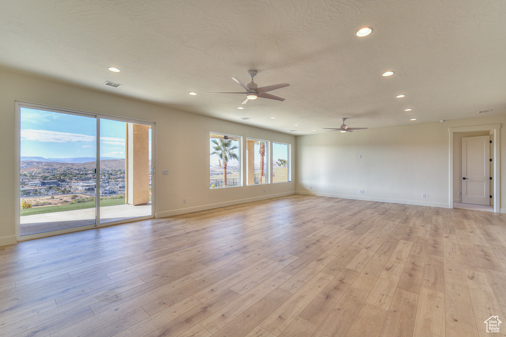 Photo 41 for MLS #2119393 at 1652 E Howard Ln