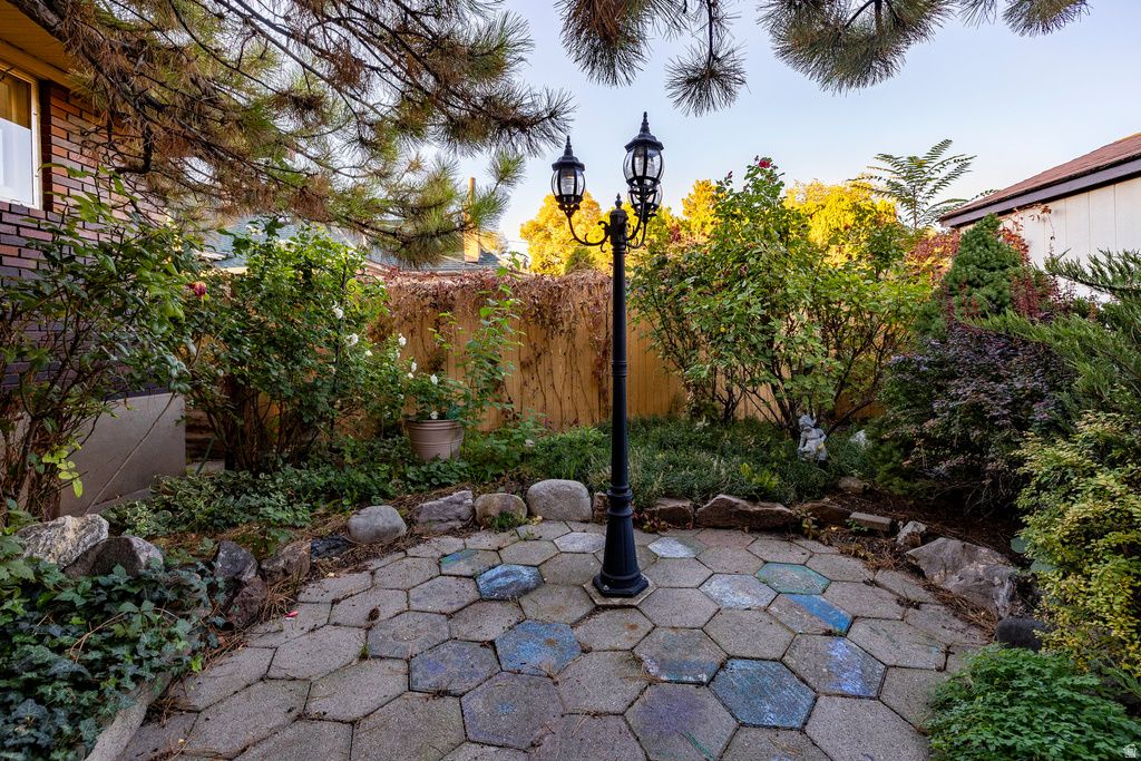 1537 S LINCOLN ST Salt Lake City, UT 84105