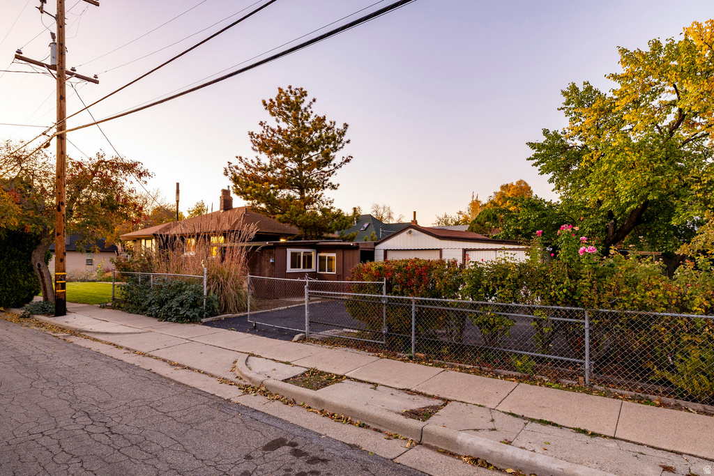 1537 S LINCOLN ST Salt Lake City, UT 84105