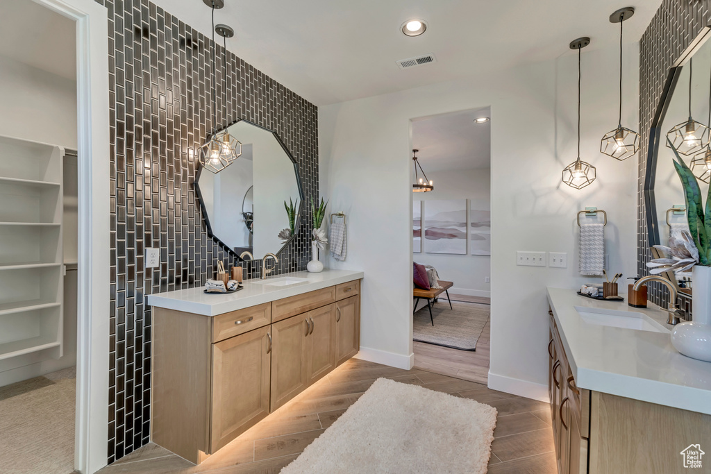 Photo 13 for MLS #2119401 at 2971 S 2425 West #1124