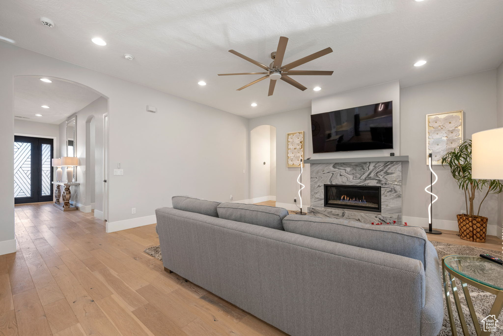 Photo 13 for MLS #2119403 at 2030 S Mustang St
