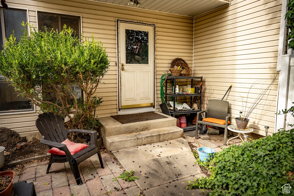 Photo 5 for MLS #2119404 at 5188 S Gravenstein Park