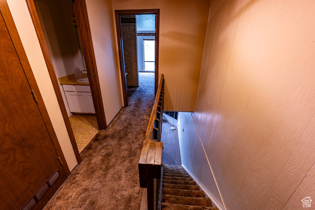Photo 13 for MLS #2119404 at 5188 S Gravenstein Park