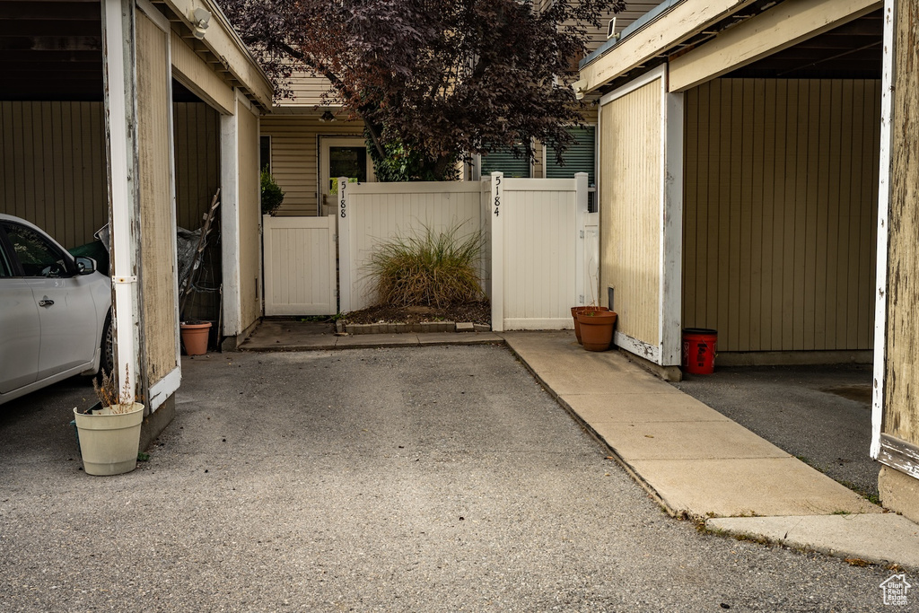 Photo 2 for MLS #2119404 at 5188 S Gravenstein Park