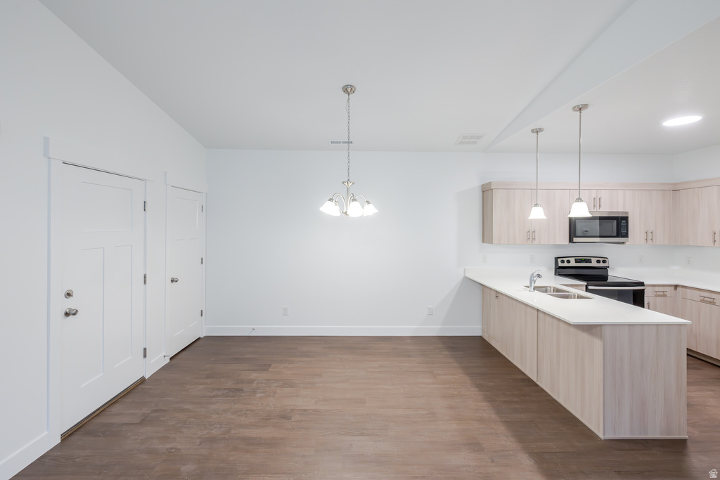 4661 S POPLAR WAY #R302 Mapleton, UT 84664
