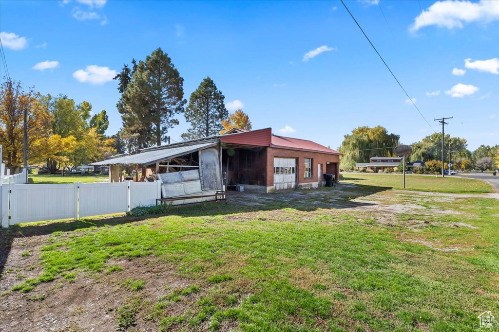 Photo 36 for MLS #2119406 at 303 S Center St