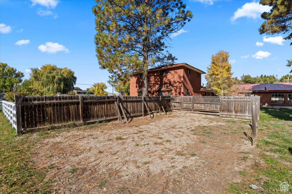Photo 39 for MLS #2119406 at 303 S Center St