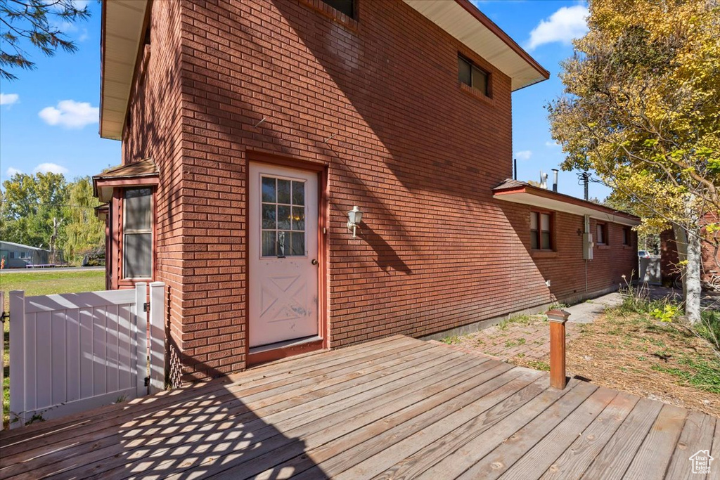 Photo 34 for MLS #2119406 at 303 S Center St