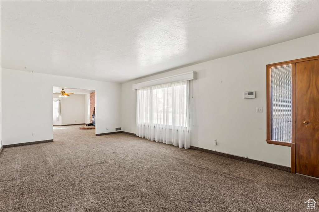 Photo 9 for MLS #2119406 at 303 S Center St