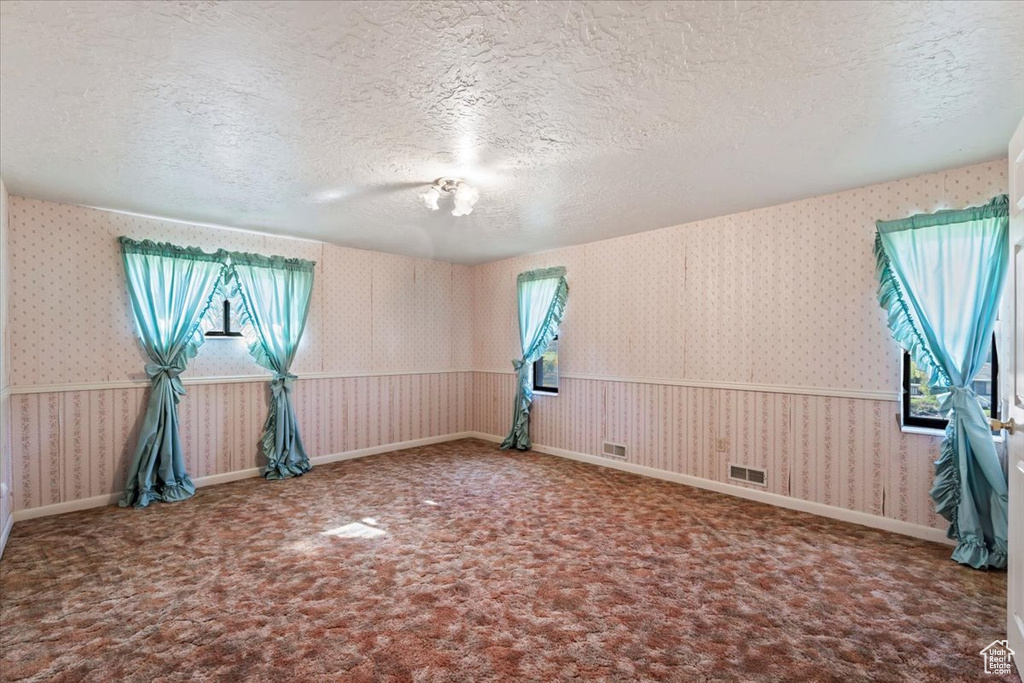 Photo 26 for MLS #2119406 at 303 S Center St