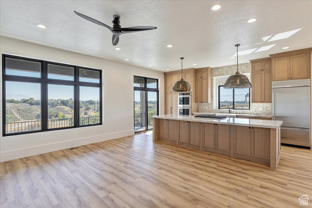 1602 E CENTER POINTE DR #1 Lehi, UT 84043