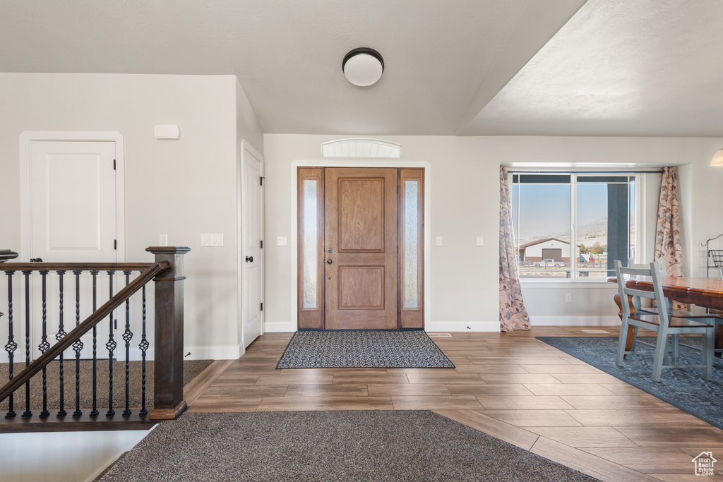 Photo 8 for MLS #2119429 at 1602 E Arrowhead Ln