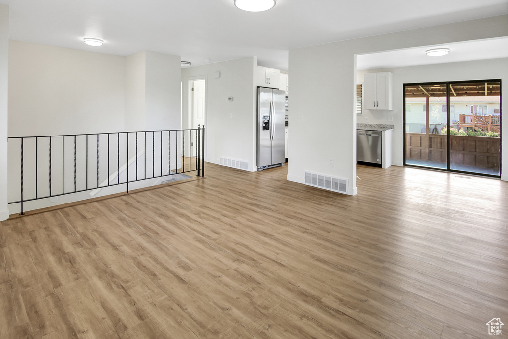 Photo 9 for MLS #2119436 at 3869 W Detevis Cir