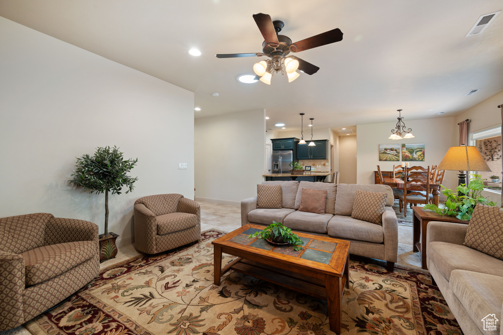 Photo 13 for MLS #2119439 at 697 W Windsor Dr