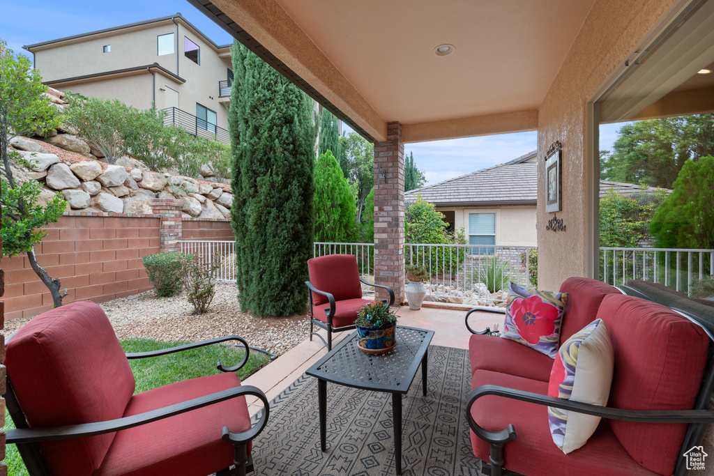 Photo 26 for MLS #2119439 at 697 W Windsor Dr