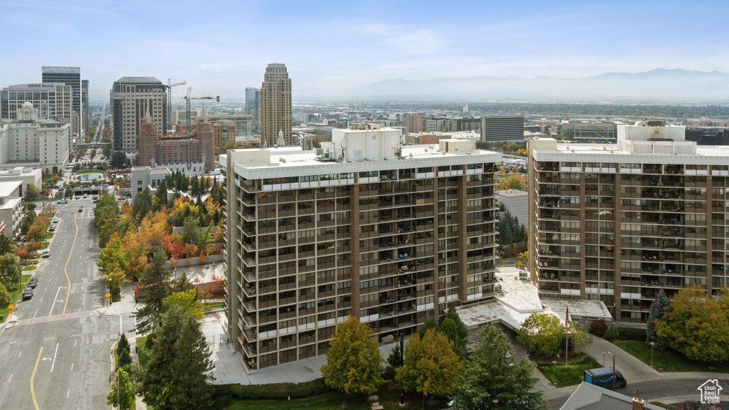 Photo 40 for MLS #2119448 at 241 N Vine St #808E