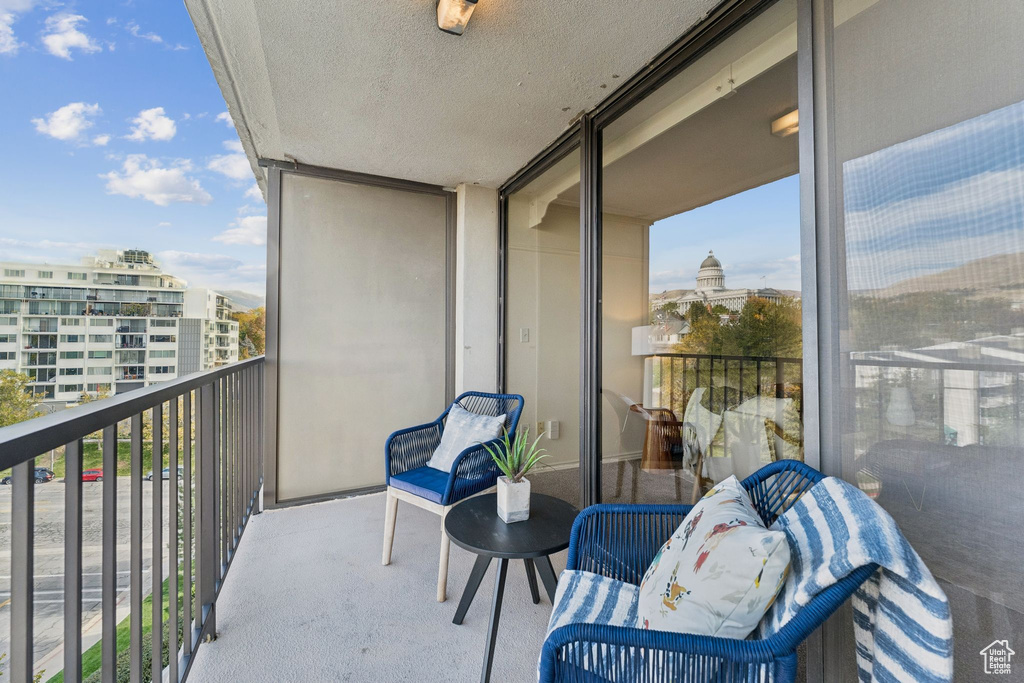Photo 8 for MLS #2119448 at 241 N Vine St #808E